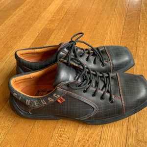 John Fluevog Shoes Size M11